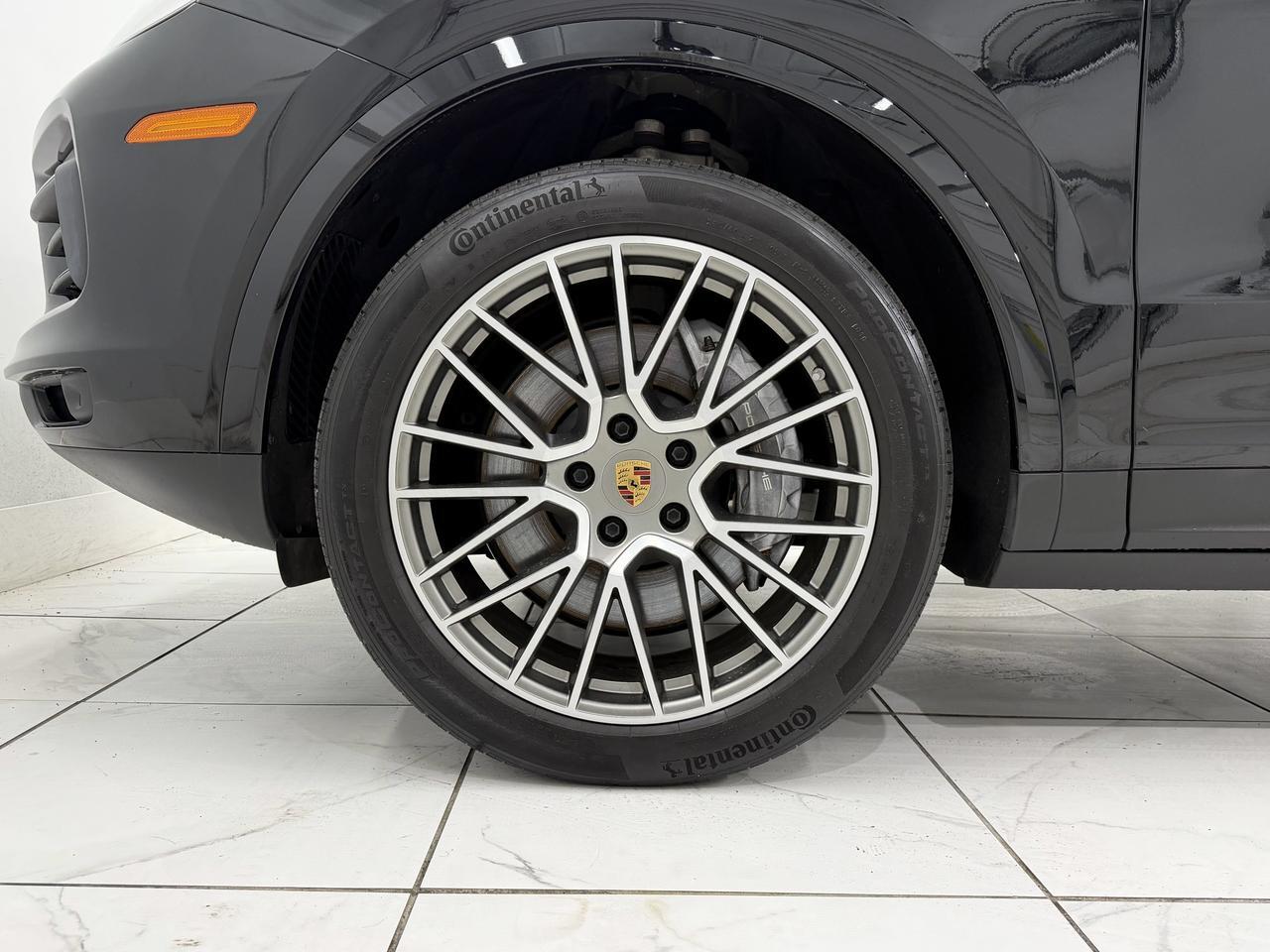 2023 Porsche Cayenne Platinum Edition Newark DE