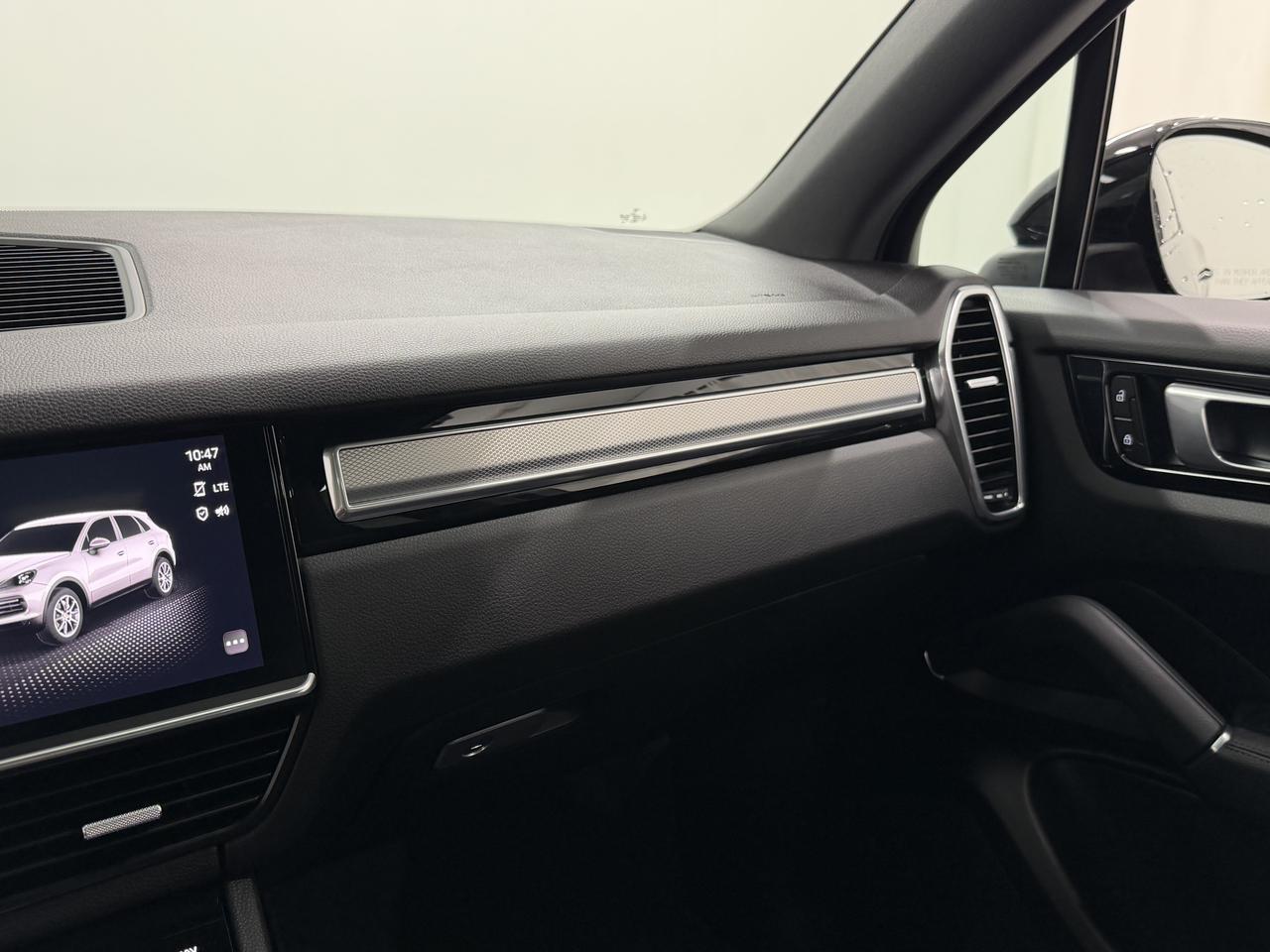 2023 Porsche Cayenne Platinum Edition Newark DE