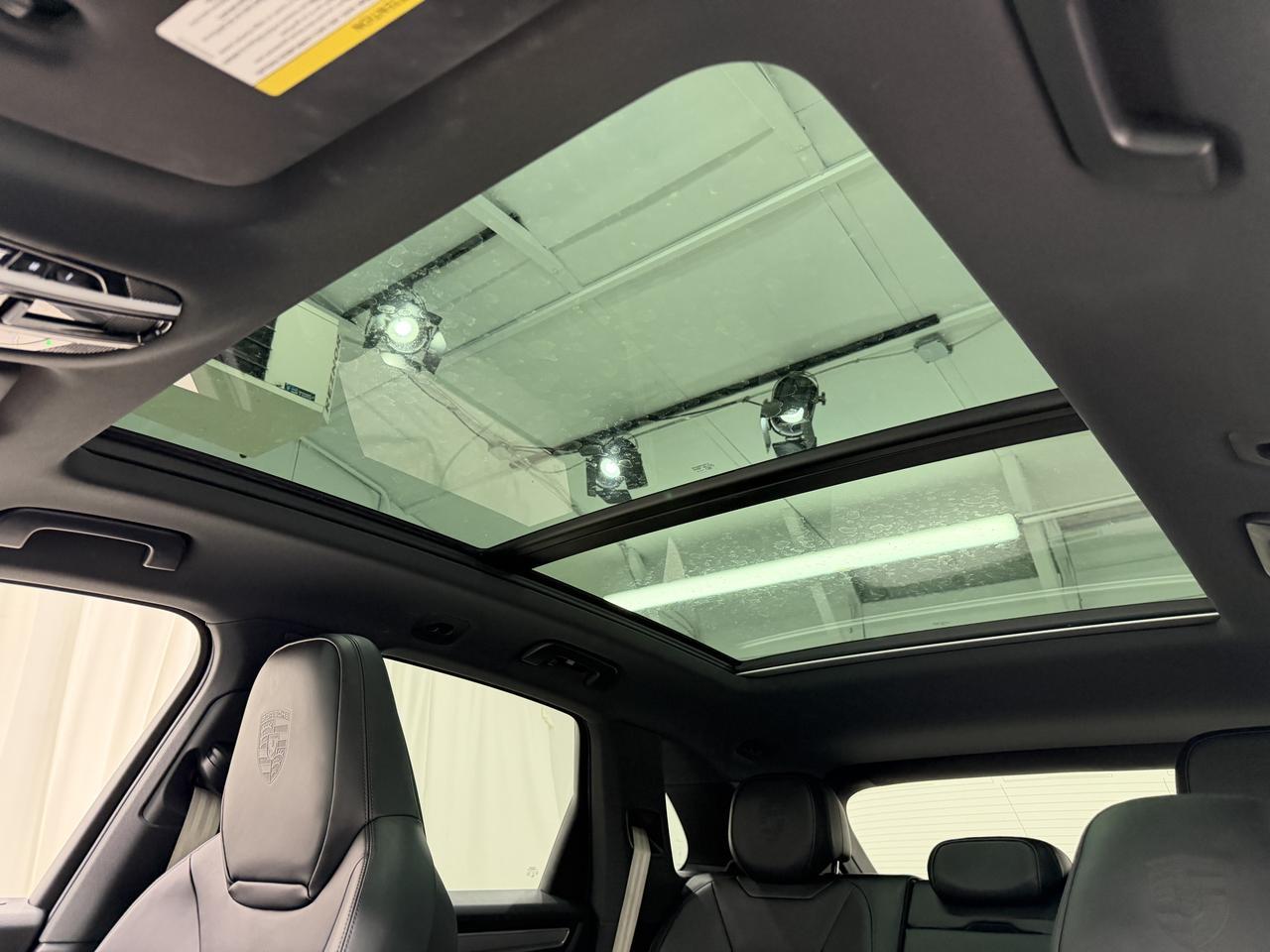 2023 Porsche Cayenne Platinum Edition Newark DE