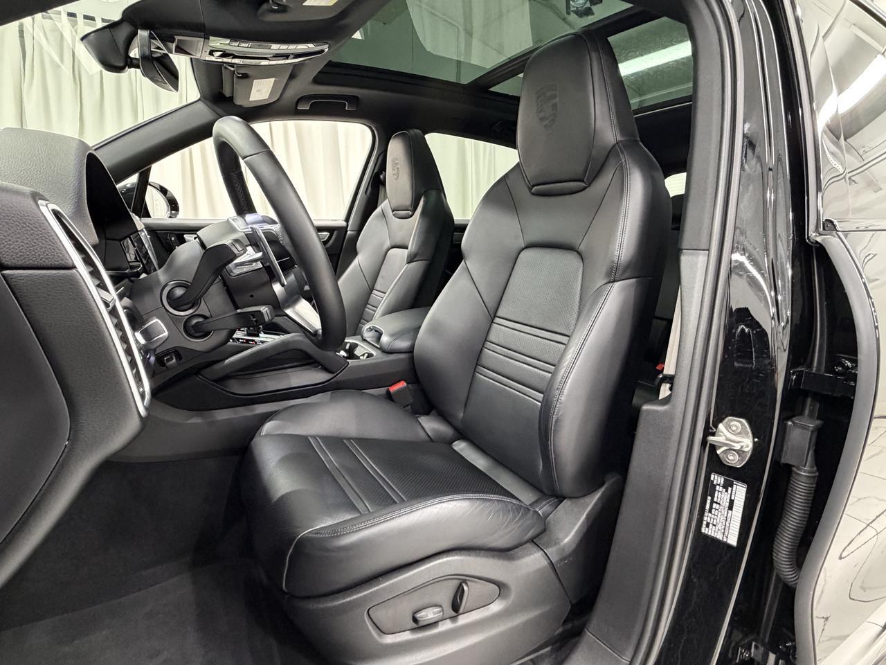 2023 Porsche Cayenne Platinum Edition Newark DE
