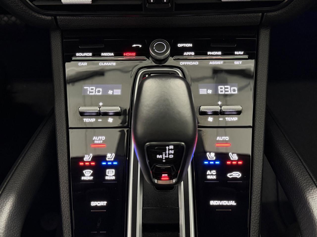 2023 Porsche Cayenne Platinum Edition Newark DE