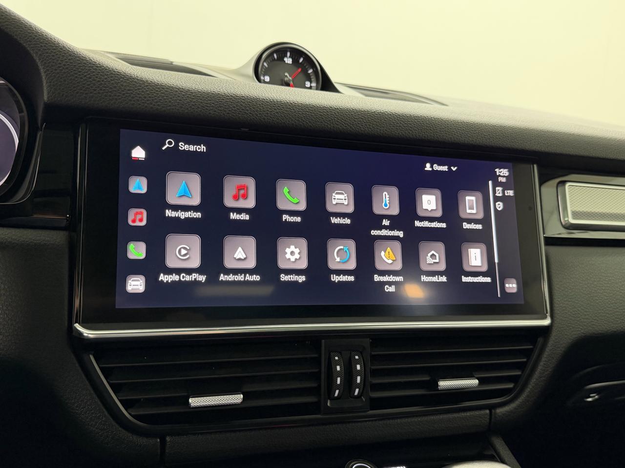 2023 Porsche Cayenne Platinum Edition Newark DE