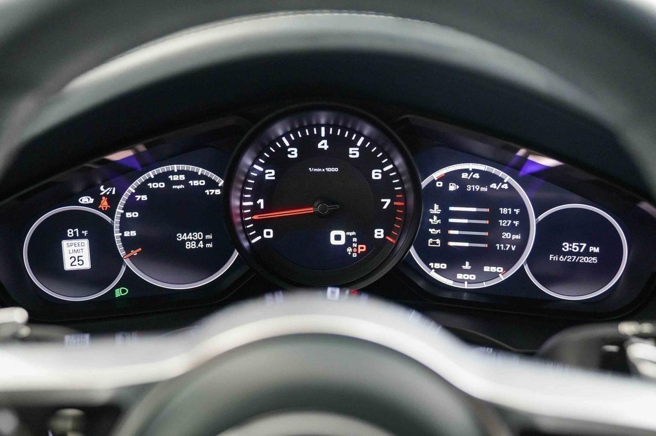 2023 Porsche Cayenne Platinum Edition Newport Beach CA