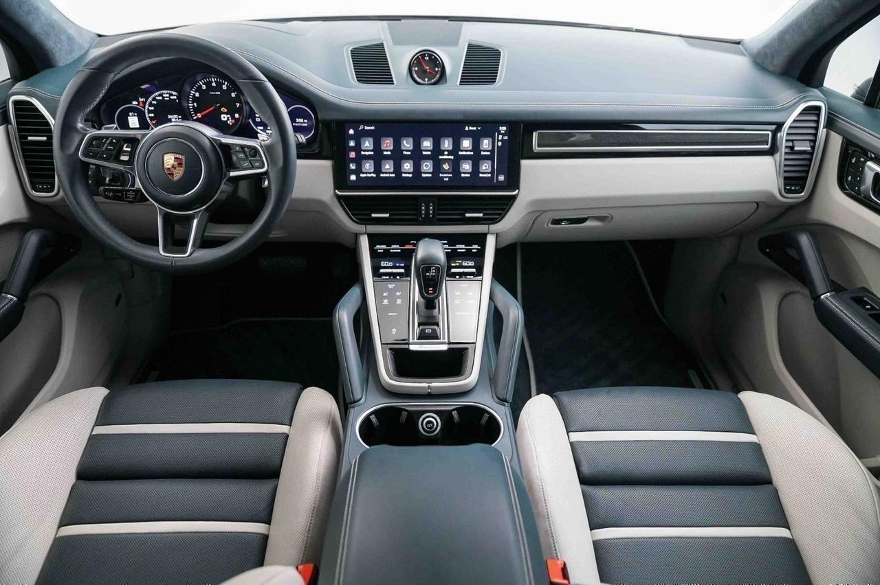 2023 Porsche Cayenne Platinum Edition Newport Beach CA