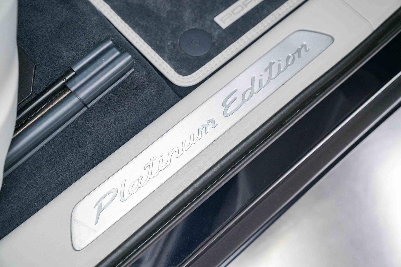 2023 Porsche Cayenne Platinum Edition Newport Beach CA