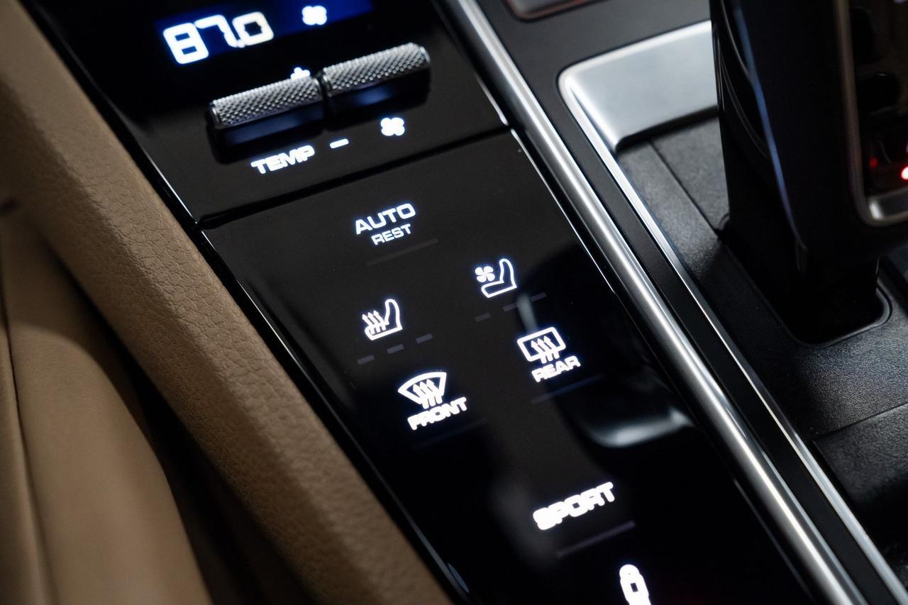 2023 Porsche Cayenne Platinum Edition Night Vision Adaptive Air Suspension Portland OR