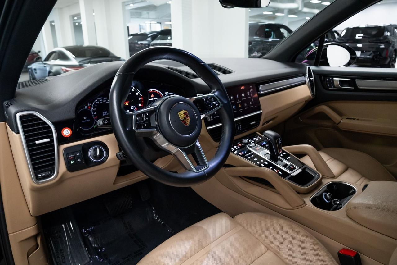2023 Porsche Cayenne Platinum Edition Night Vision Adaptive Air Suspension Portland OR