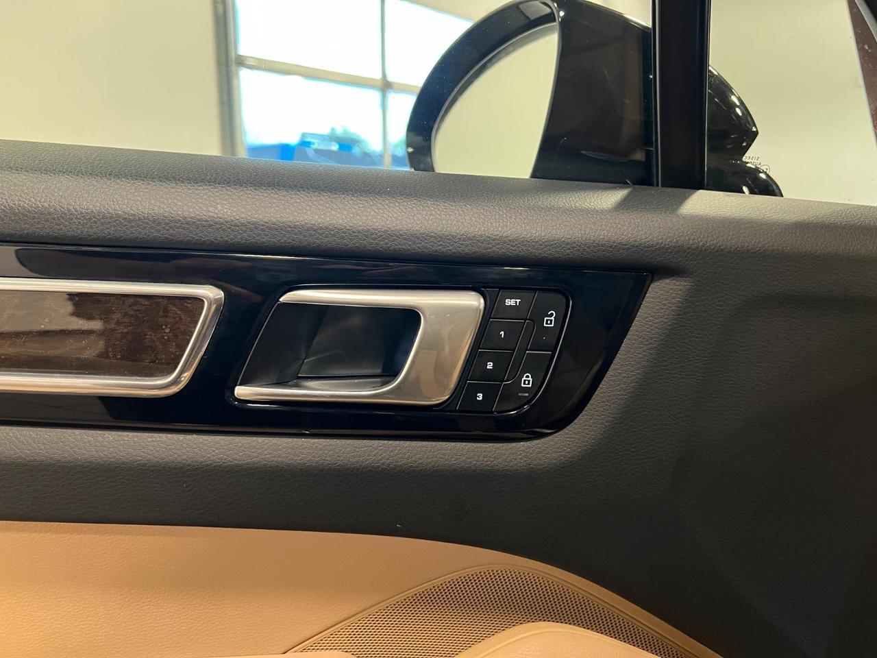 2023 Porsche Cayenne Platinum Edition Parker CO
