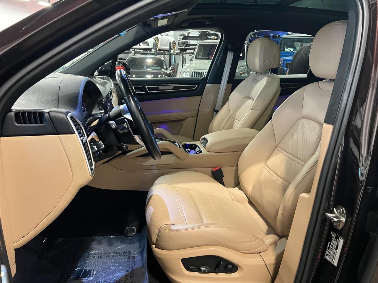 2023 Porsche Cayenne Platinum Edition Parker CO