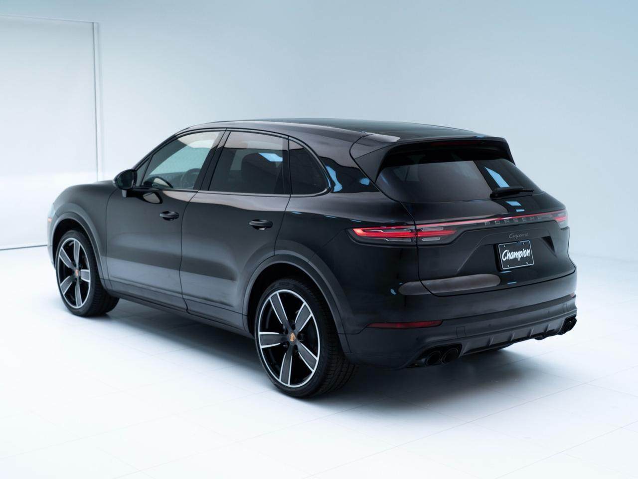 2023 Porsche Cayenne Platinum Edition Pompano Beach FL