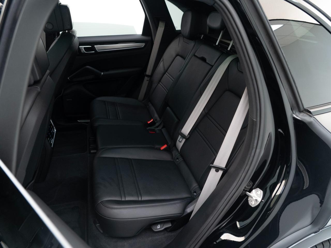 2023 Porsche Cayenne Platinum Edition Pompano Beach FL