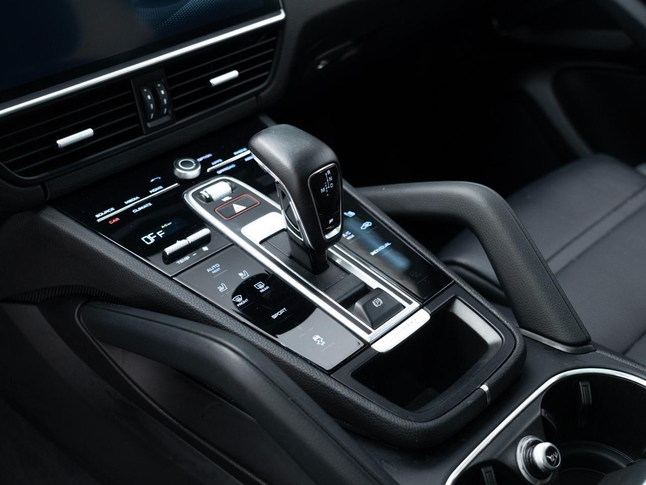 2023 Porsche Cayenne Platinum Edition Pompano Beach FL