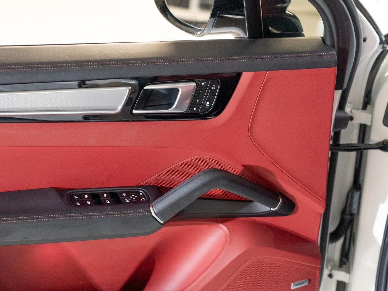 2023 Porsche Cayenne Platinum Edition Pompano Beach FL