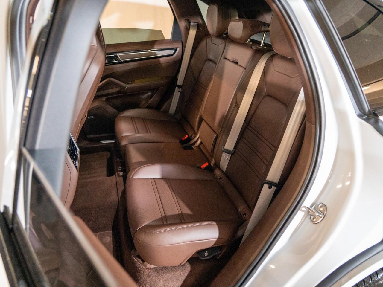 2023 Porsche Cayenne Platinum Edition Pompano Beach FL