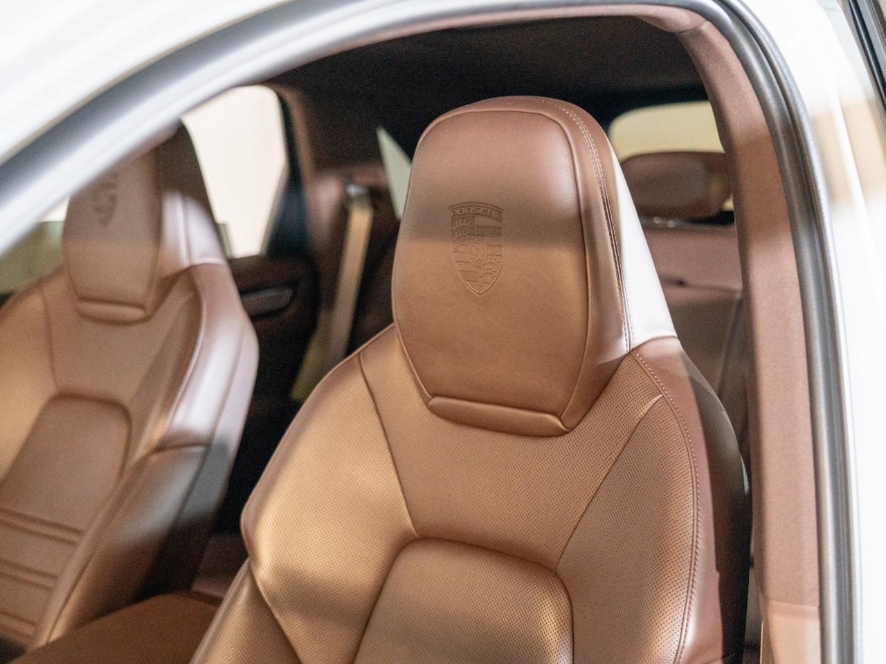 2023 Porsche Cayenne Platinum Edition Pompano Beach FL
