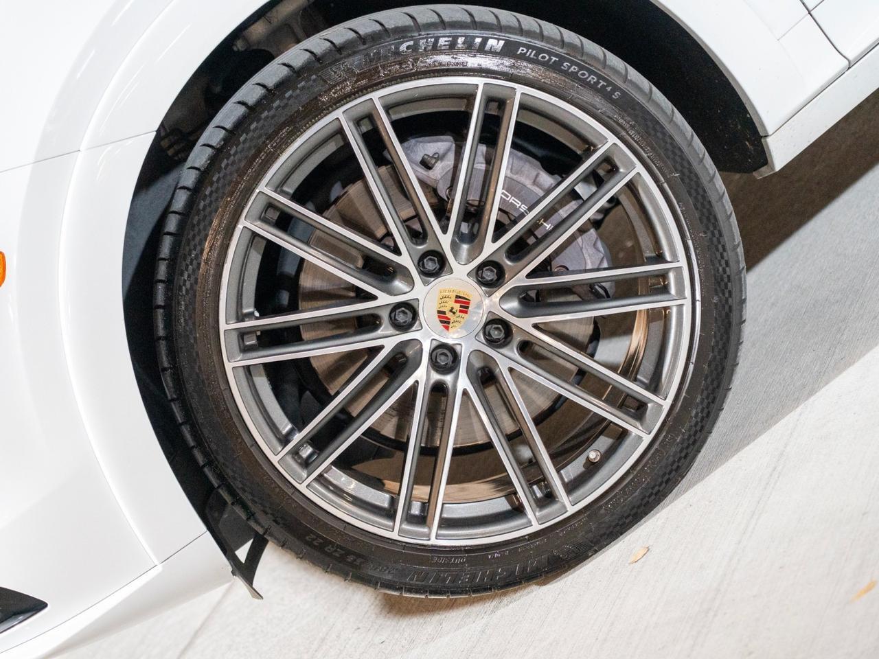 2023 Porsche Cayenne Platinum Edition Pompano Beach FL
