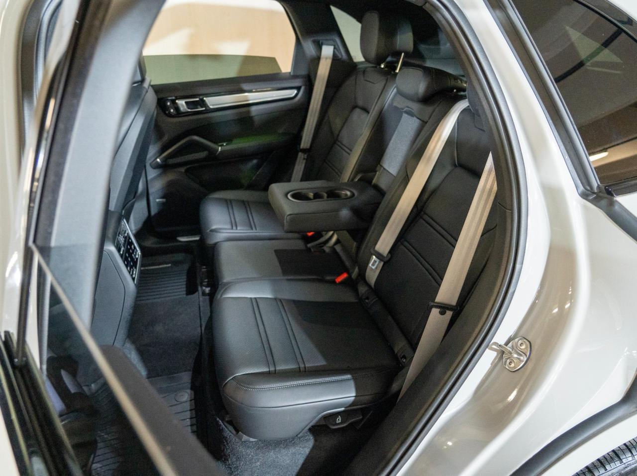 2023 Porsche Cayenne Platinum Edition Pompano Beach FL