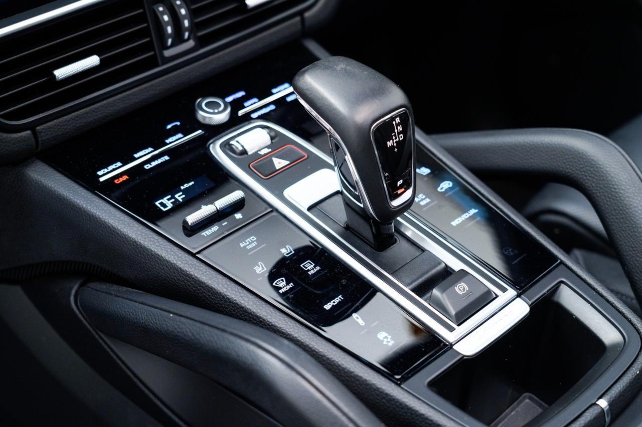 2023 Porsche Cayenne Platinum Edition Pompano Beach FL