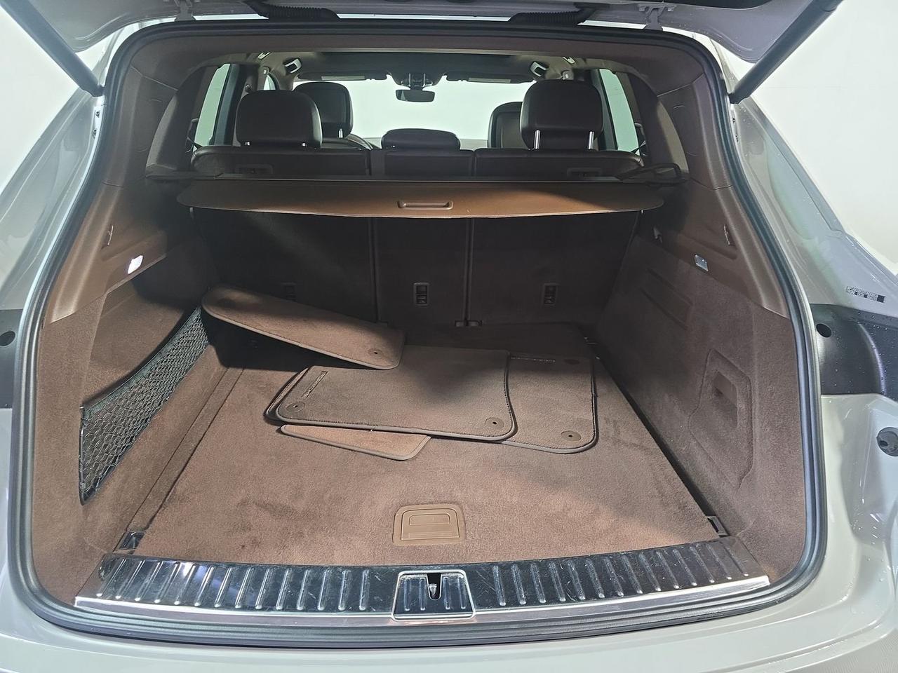 2023 Porsche Cayenne Platinum Edition Soft Close Doors Ventilated Seats Portland OR