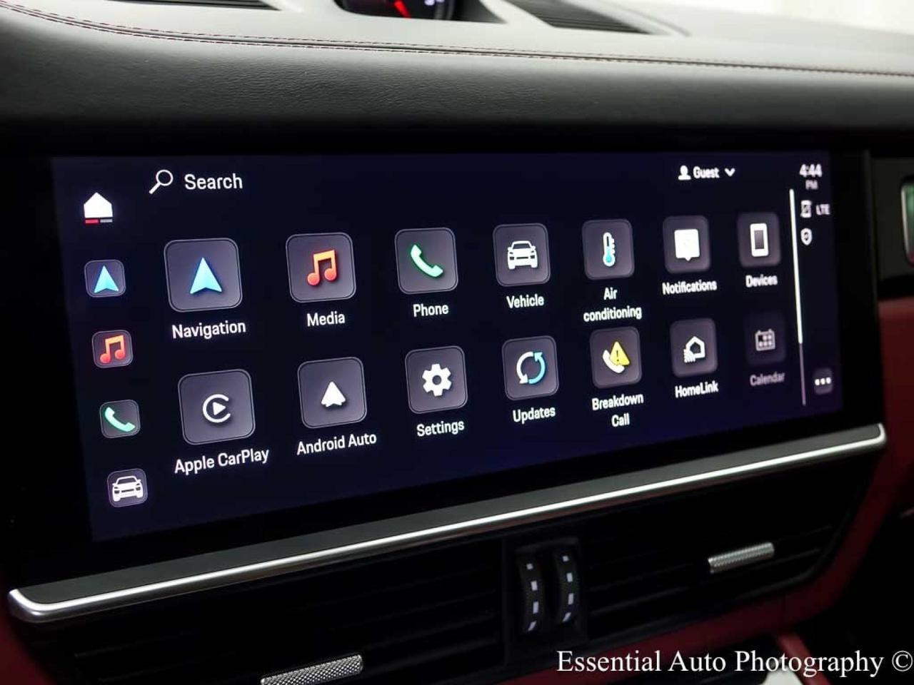 2023 Porsche Cayenne Platinum Edition Willowbrook IL