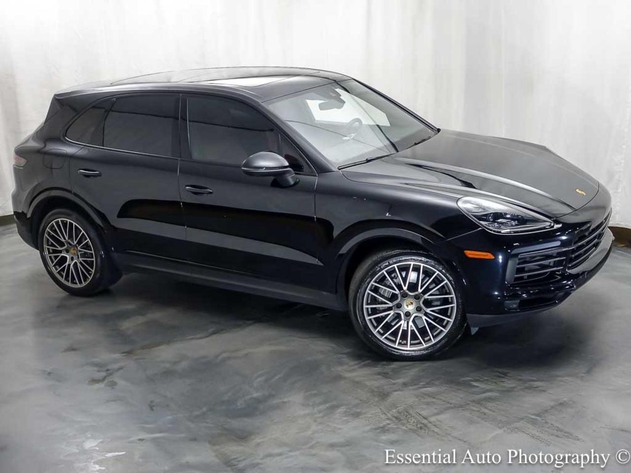 2023 Porsche Cayenne Platinum Edition Willowbrook IL