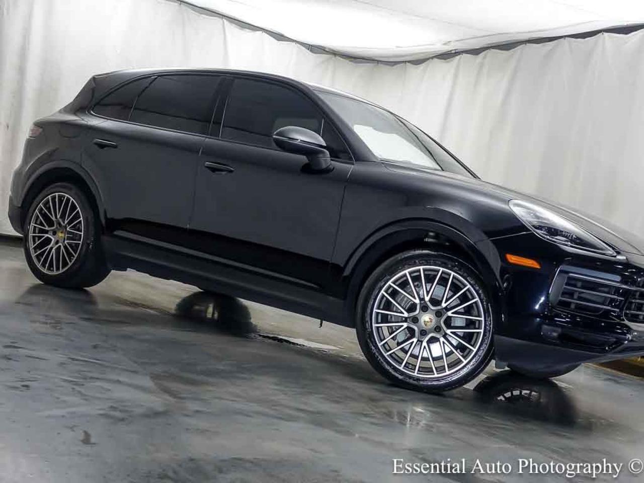 2023 Porsche Cayenne Platinum Edition Willowbrook IL