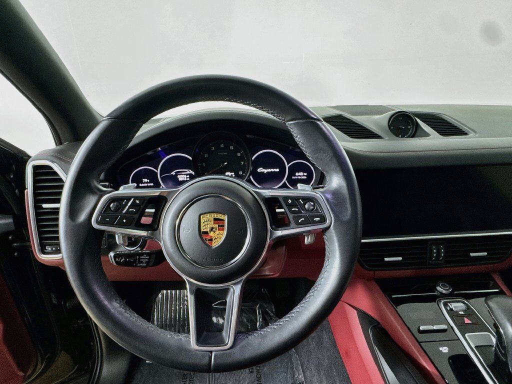 2023 Porsche Cayenne Platinum Edition Willowbrook IL