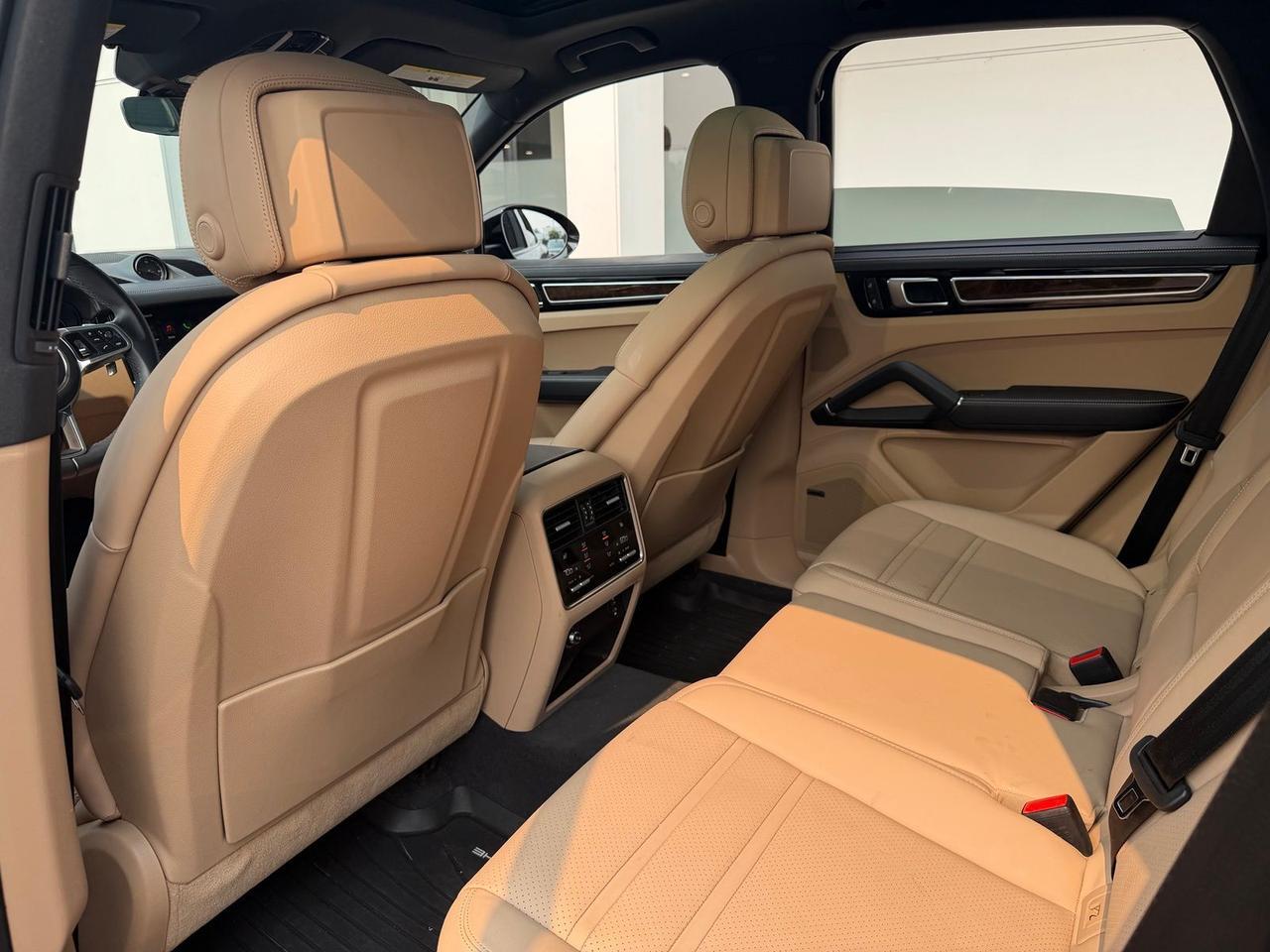 2023 Porsche Cayenne S Gladstone OR