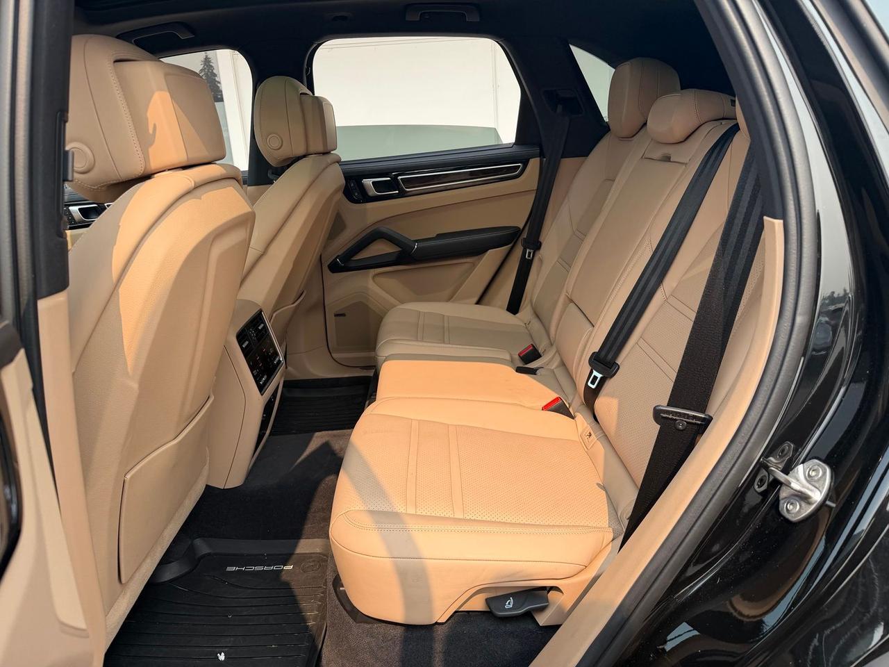 2023 Porsche Cayenne S Gladstone OR