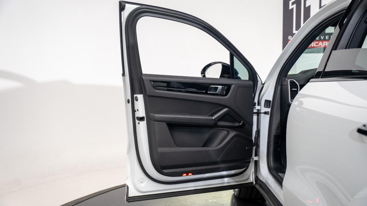 2023 Porsche Cayenne S Platinum Edition Franklin TN