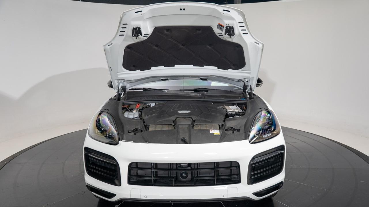 2023 Porsche Cayenne S Platinum Edition Franklin TN