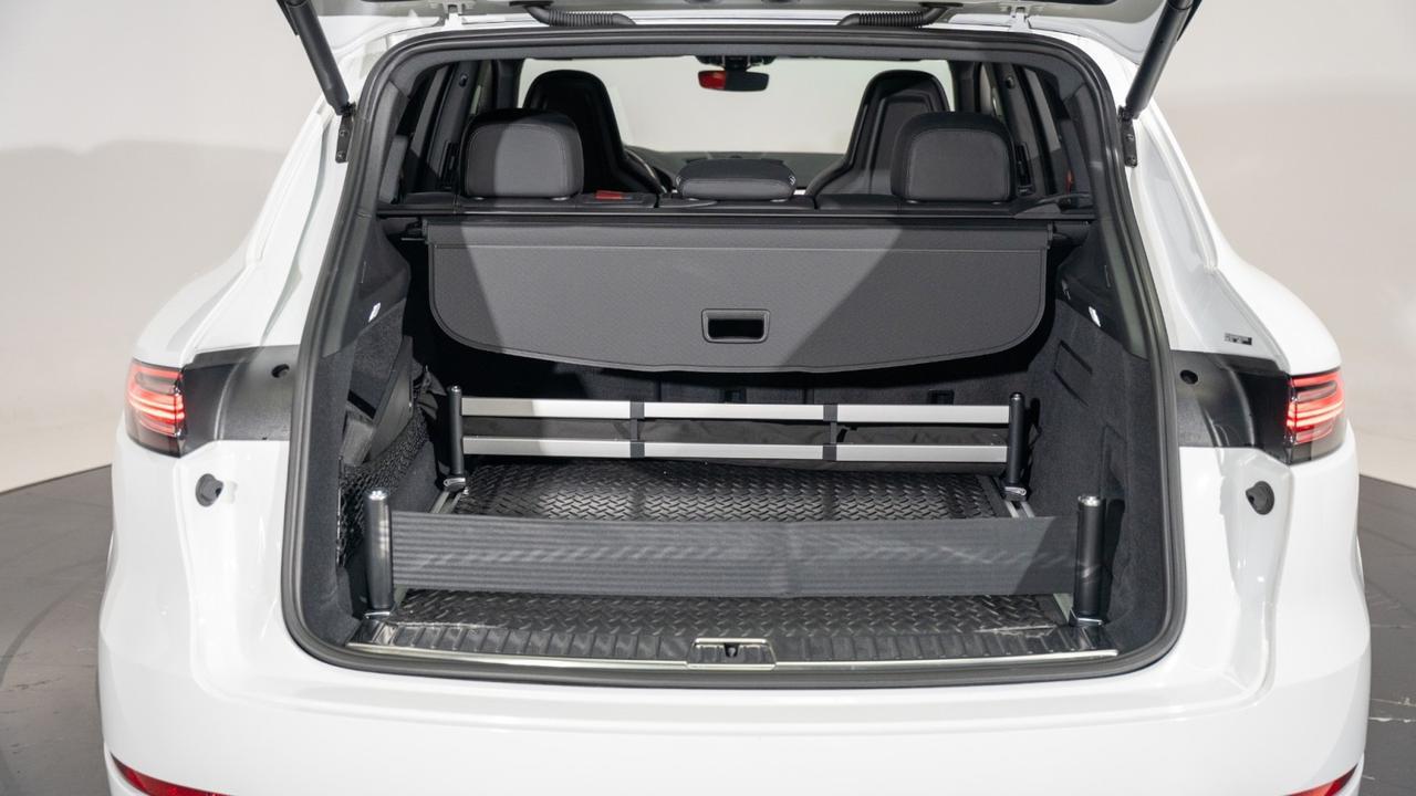 2023 Porsche Cayenne S Platinum Edition Franklin TN