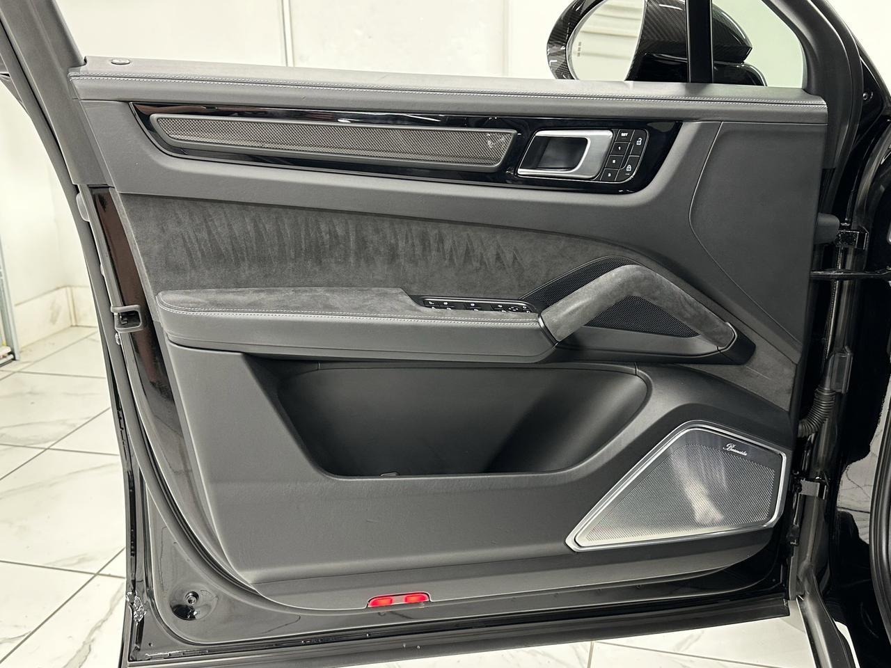 2023 Porsche Cayenne Turbo GT Newark DE