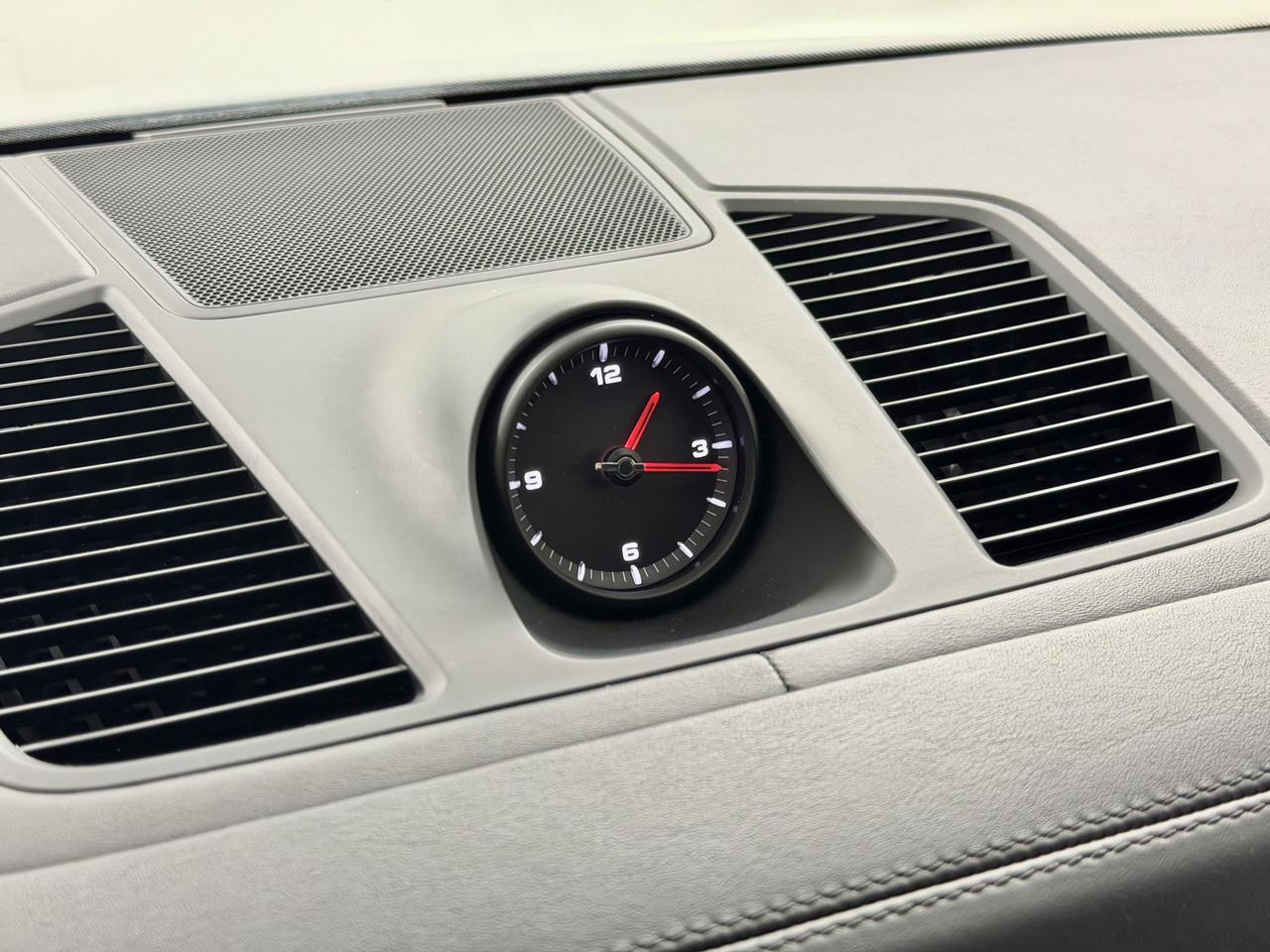 2023 Porsche Cayenne Turbo Newark DE