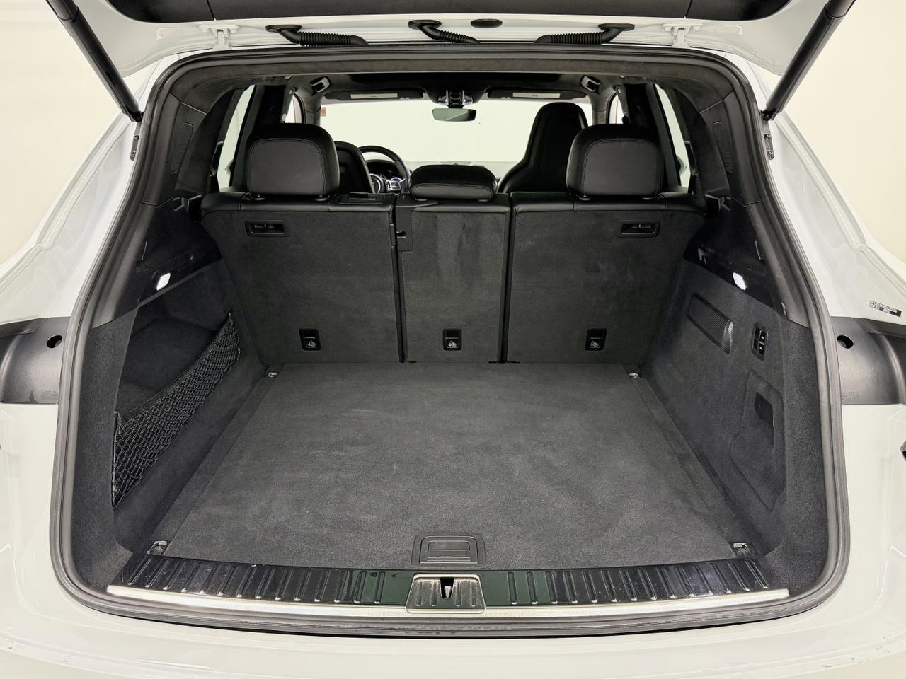 2023 Porsche Cayenne Turbo Newark DE