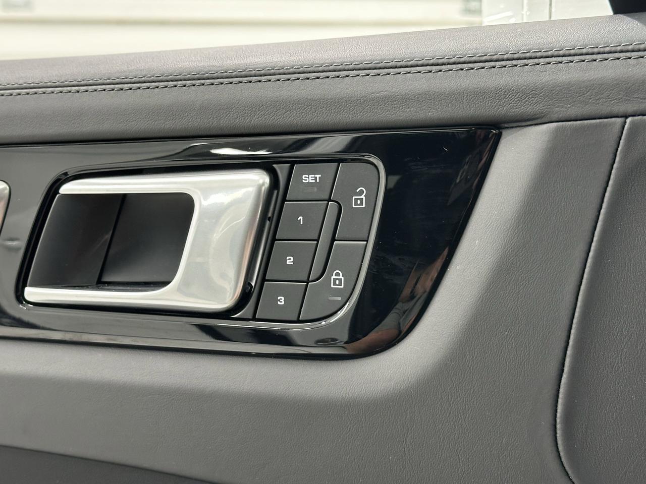 2023 Porsche Cayenne Turbo Newark DE