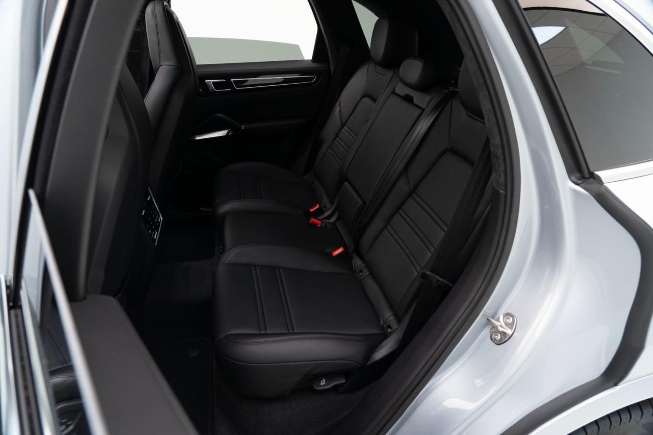 2023 Porsche Cayenne Turbo Pompano Beach FL