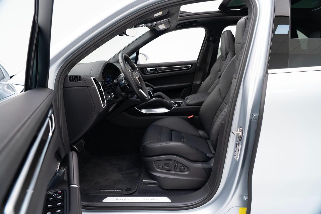 2023 Porsche Cayenne Turbo Pompano Beach FL