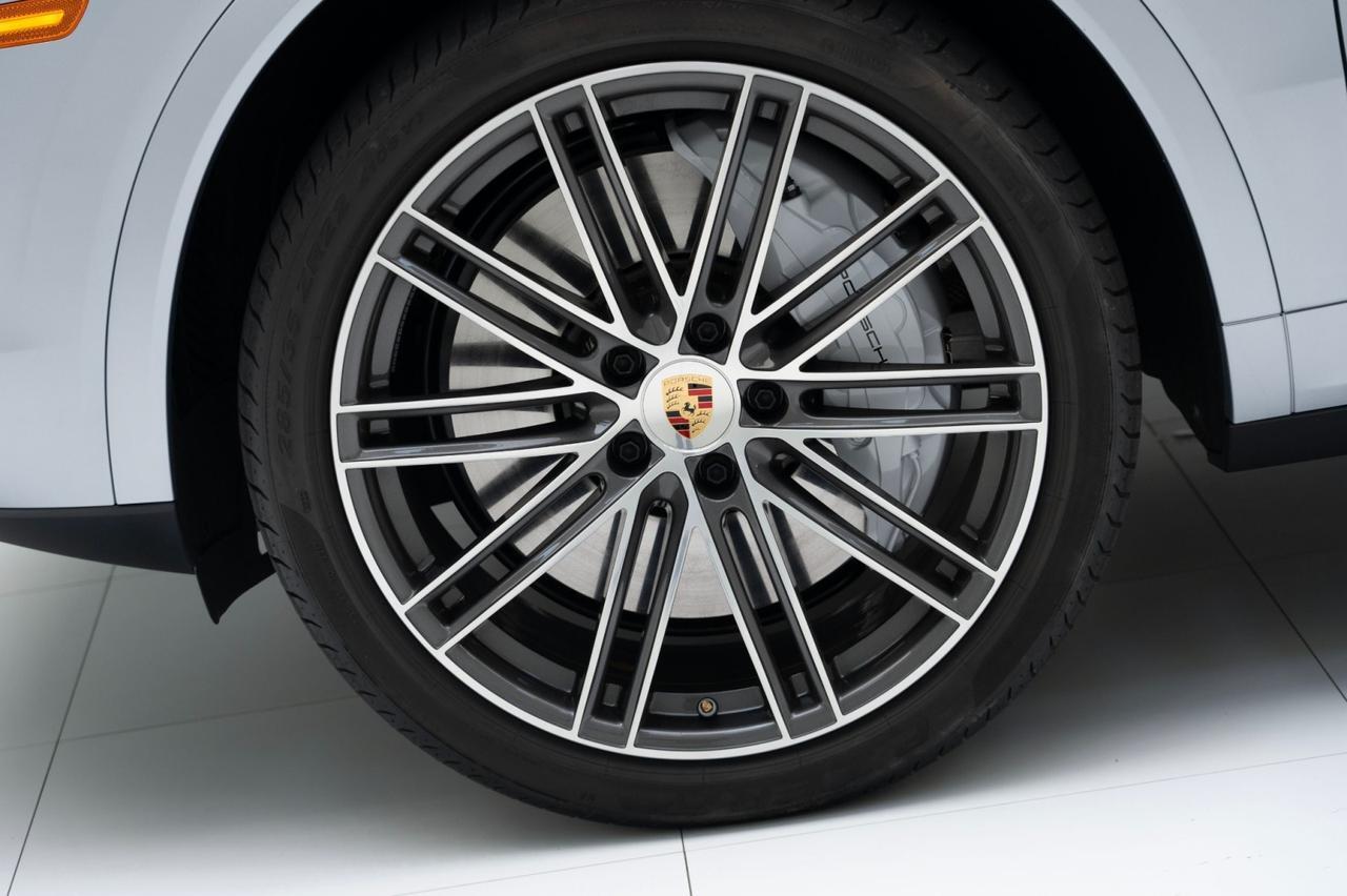 2023 Porsche Cayenne Turbo Pompano Beach FL