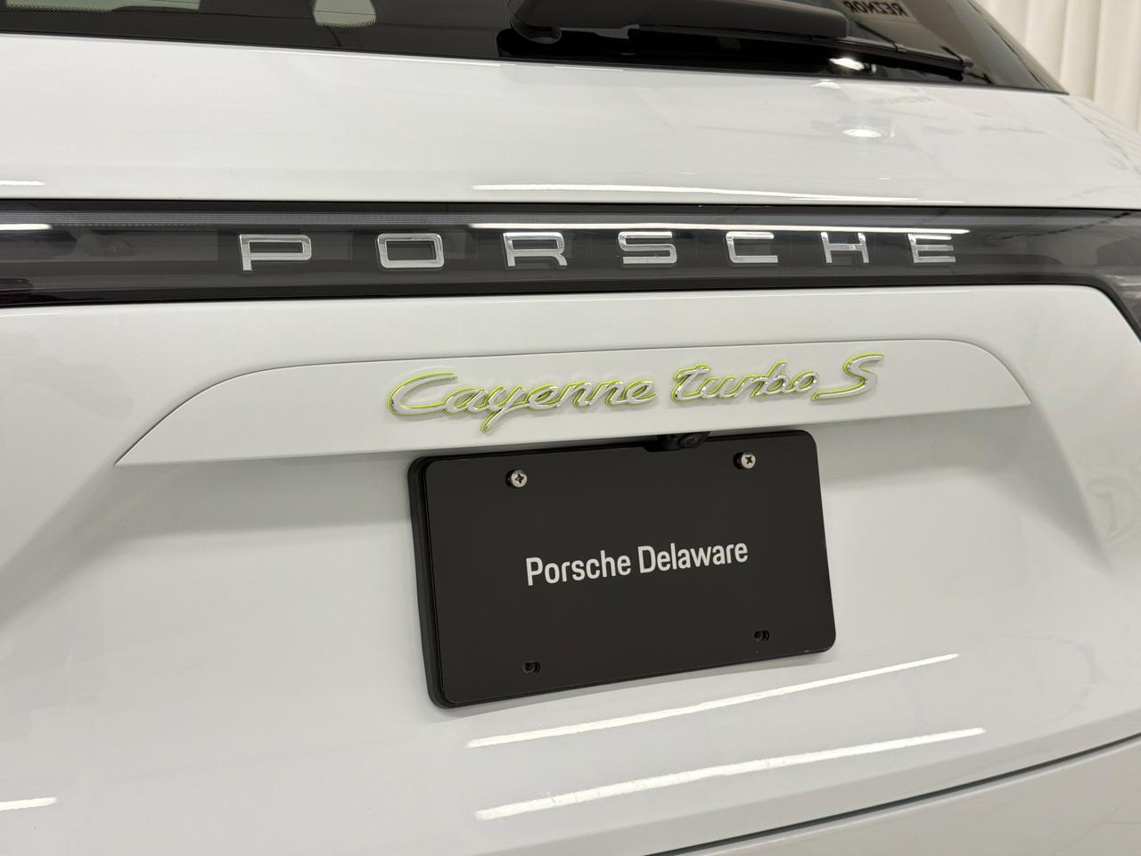 2023 Porsche Cayenne Turbo S E-Hybrid Newark DE
