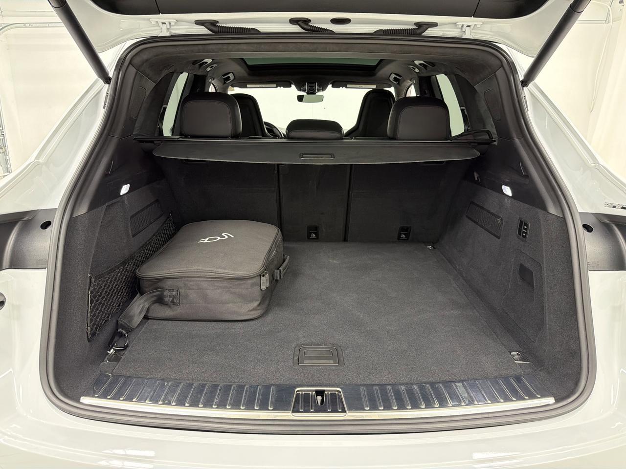 2023 Porsche Cayenne Turbo S E-Hybrid Newark DE