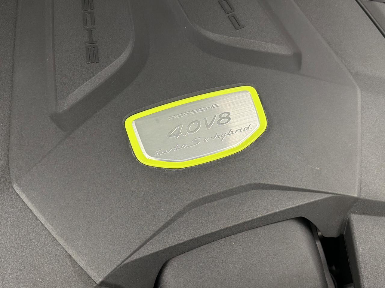 2023 Porsche Cayenne Turbo S E-Hybrid Newark DE