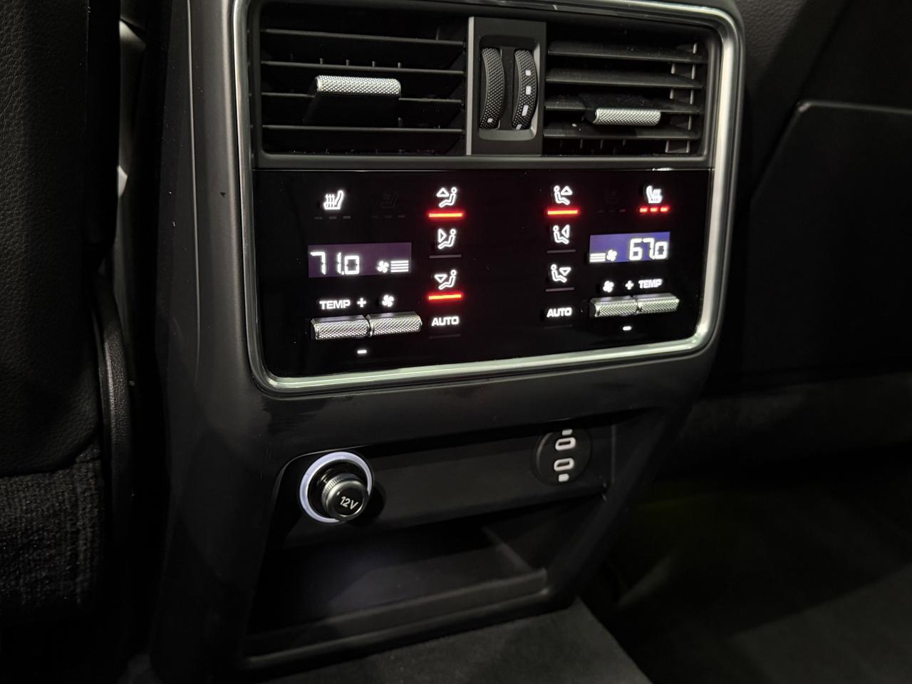 2023 Porsche Cayenne Turbo S E-Hybrid Newark DE