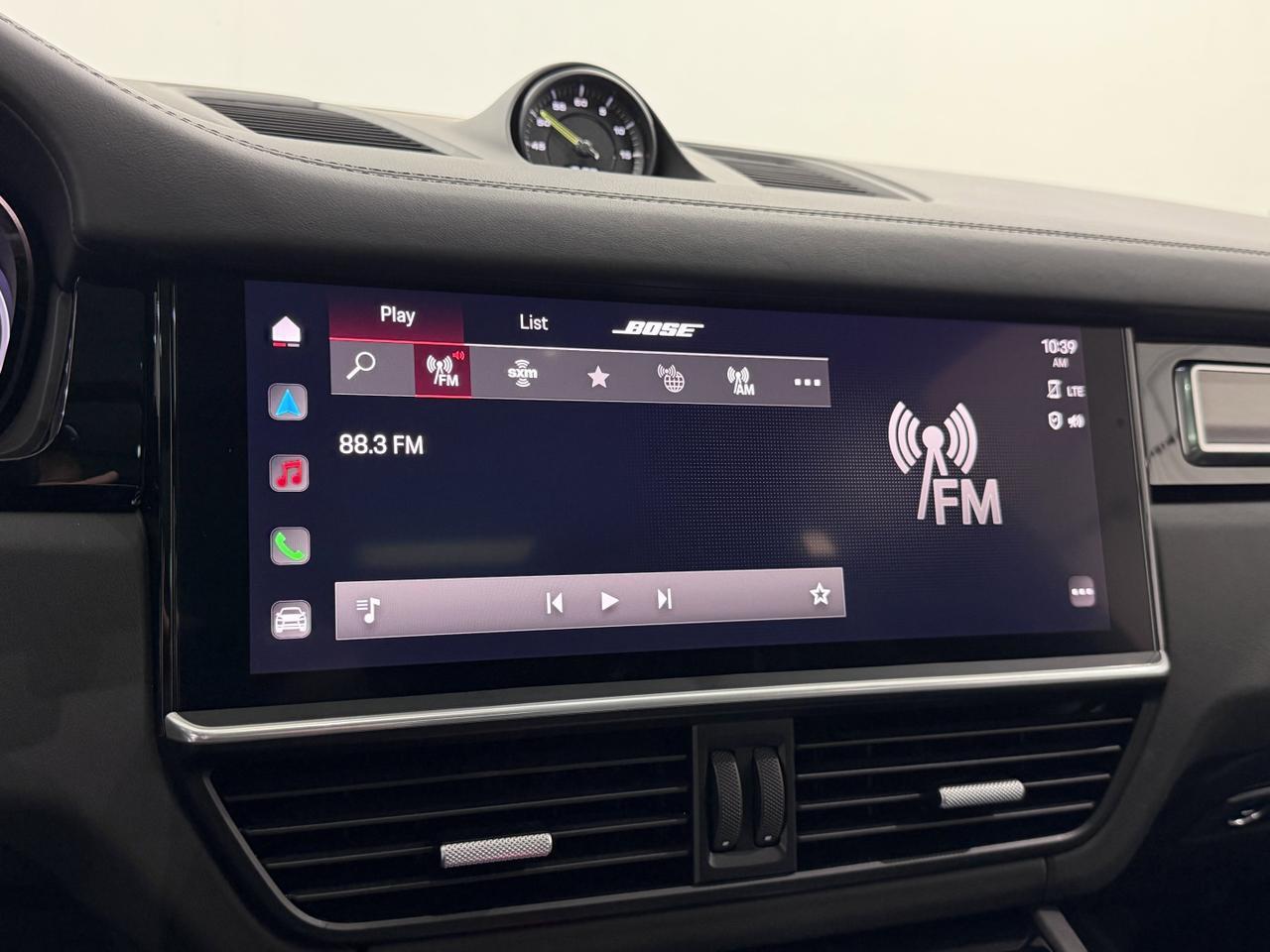 2023 Porsche Cayenne Turbo S E-Hybrid Newark DE