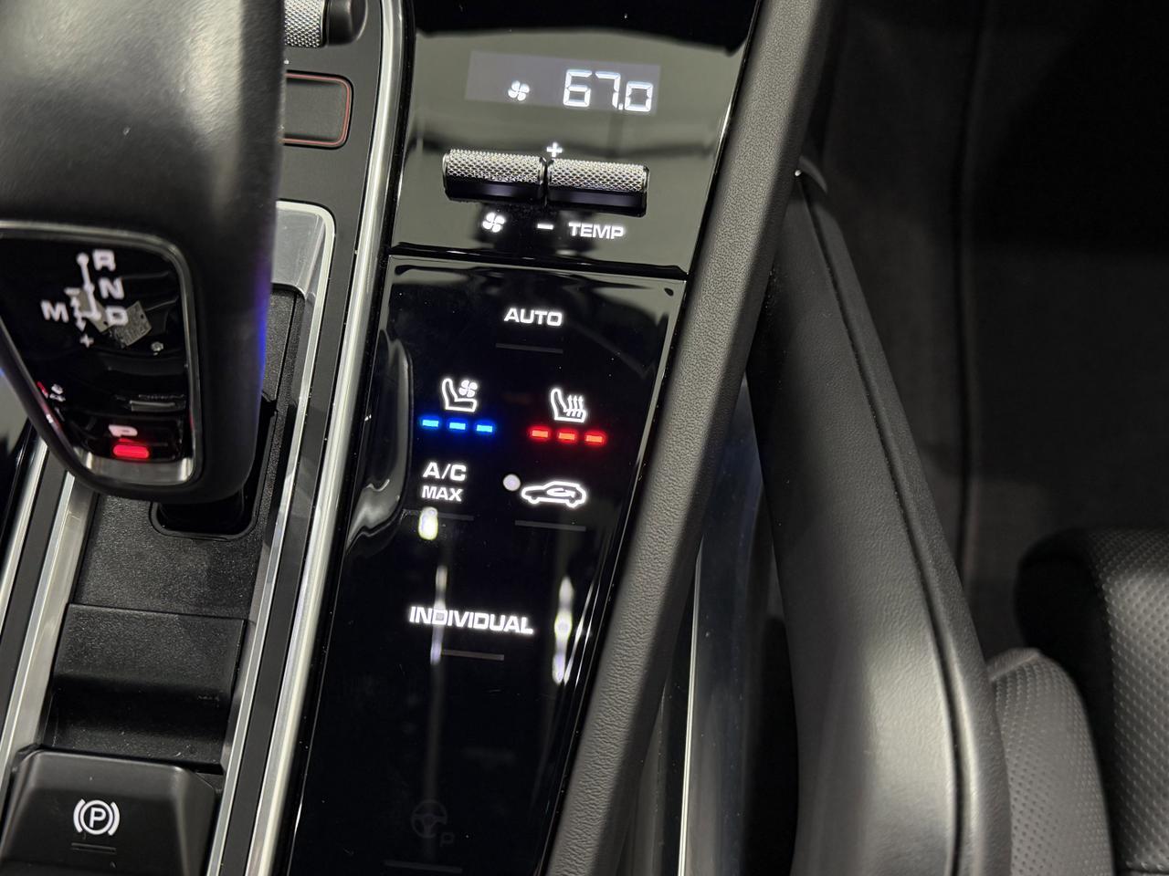 2023 Porsche Cayenne Turbo S E-Hybrid Newark DE