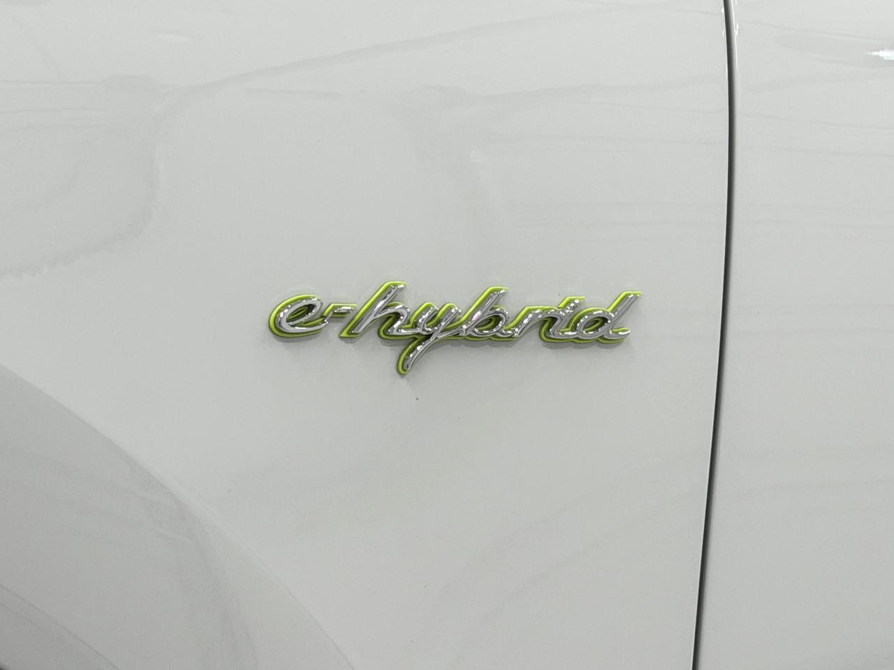 2023 Porsche Cayenne Turbo S E-Hybrid Newark DE