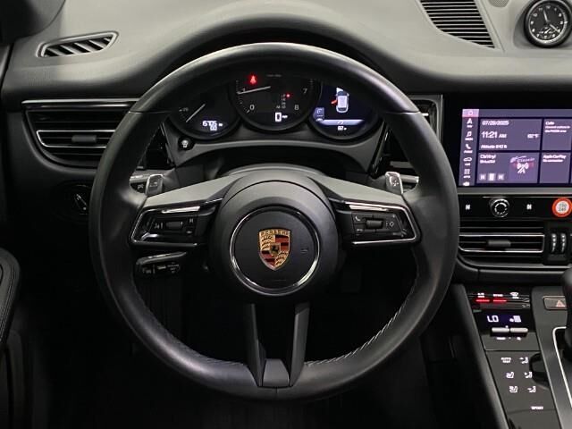2023 Porsche Macan Appleton WI