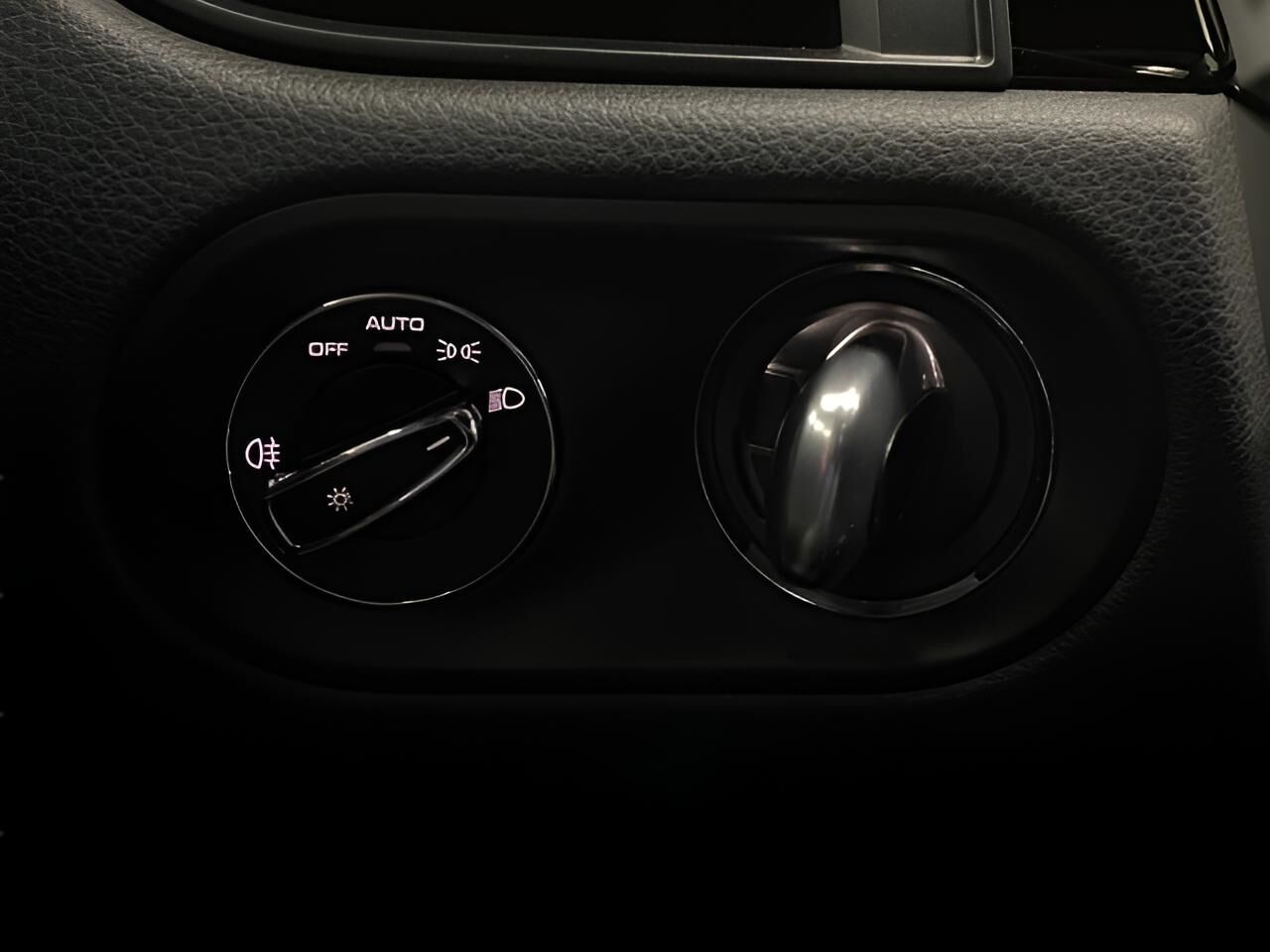 2023 Porsche Macan Appleton WI