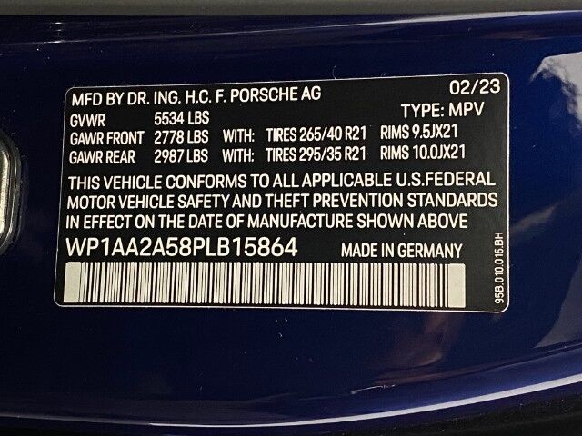 2023 Porsche Macan Appleton WI