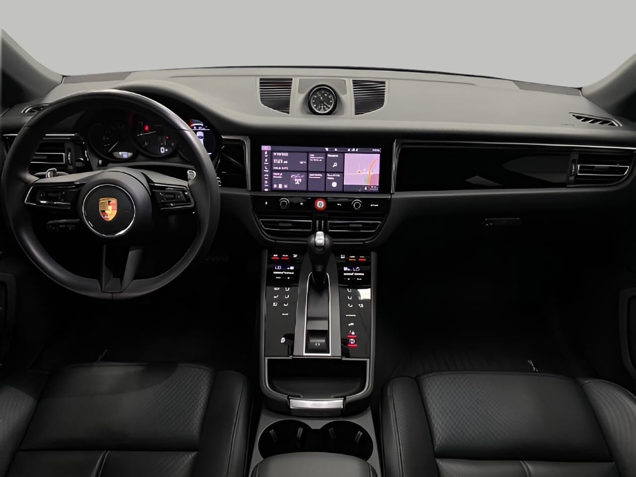 2023 Porsche Macan Appleton WI